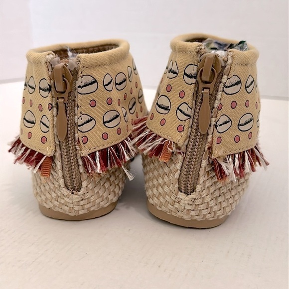 Disney Store Moana Sandals Dress Up Costume Kid's Size 11/12 zip back worn once - Picture 4 of 10